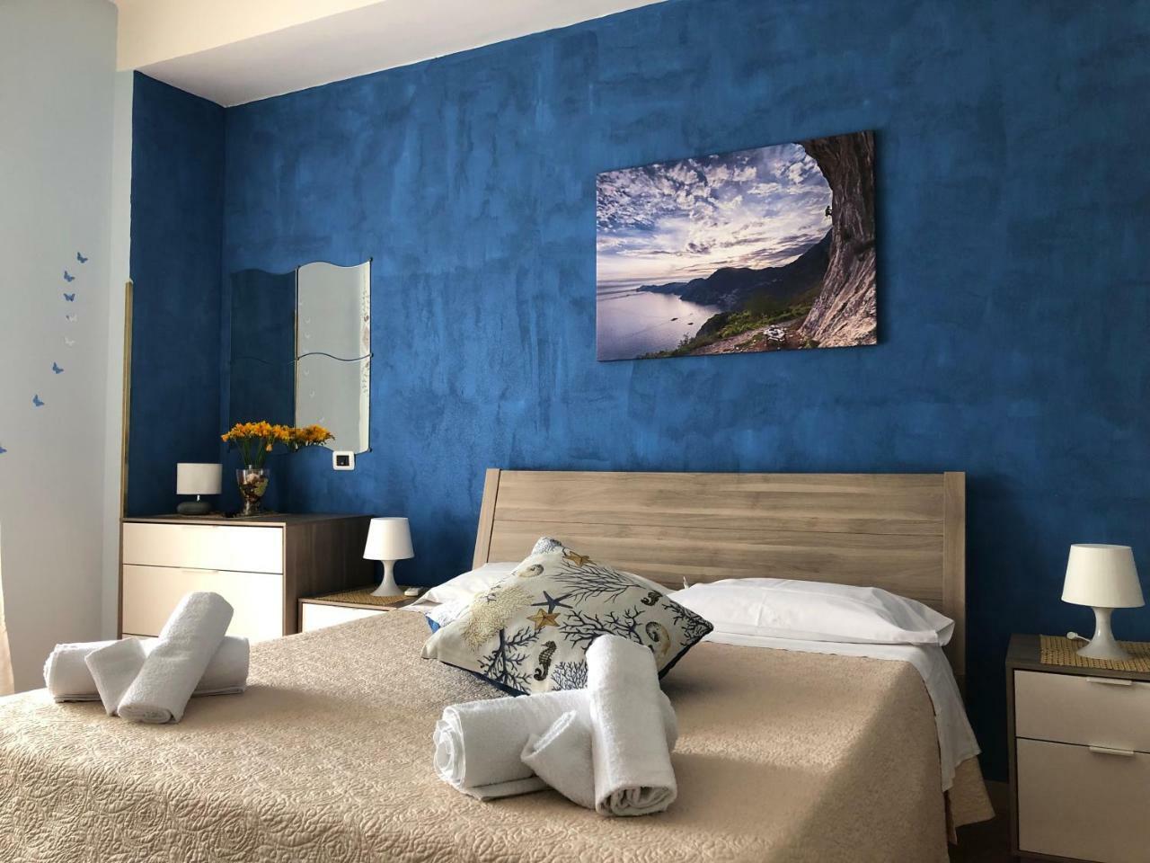 New Royal Bed & Breakfast อาเจโรลา ภายนอก รูปภาพ